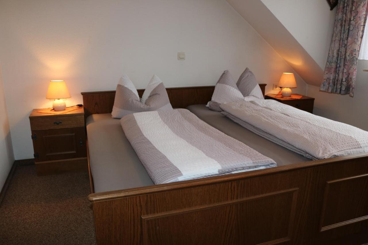 Pension Selzer Antrifttal Exterior foto